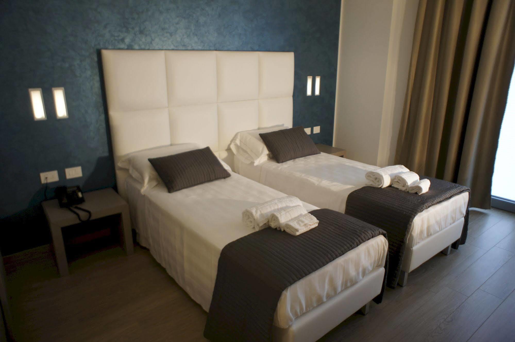 Hotel Al Veliero Pontevico Eksteriør bilde
