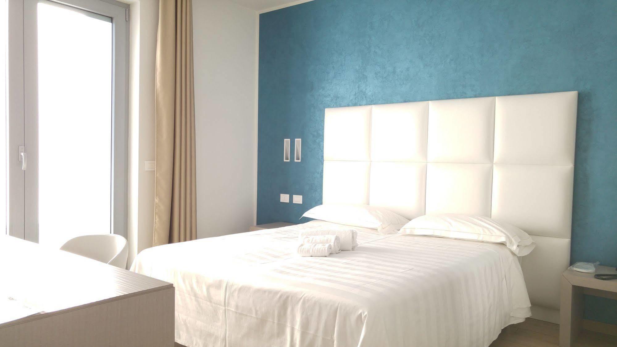 Hotel Al Veliero Pontevico Eksteriør bilde
